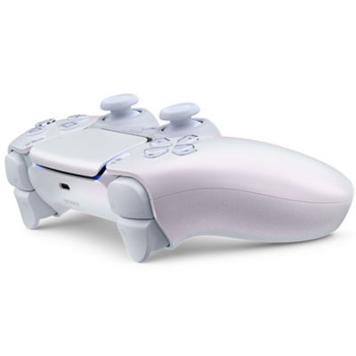 Een Chroma Pearl DualSense draadloze controller, horizontaal geplaatst
