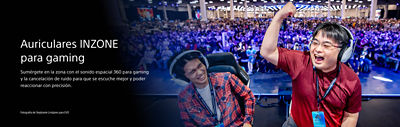 auriculares inzone para gaming. Fotografía de Robert Paul para EVO