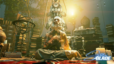 Orcal, un anziano in parte macchina, seduto in mezzo a libri e apparecchiature