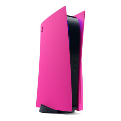 Una console PS5 con coperture Nova Pink in verticale, leggermente angolata