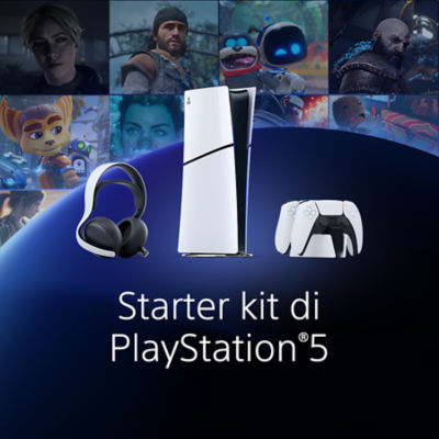 Immagine promozionale per lo Starter kit di PlayStation 5. Una console PS5 bianca è accompagnata da un controller DualSense e cuffie wireless Pulse 3D, poggiati su una superficie sfumata blu. Lo sfondo presenta una serie di personaggi di giochi PlayStation, tra cui Ratchet, Kratos, Astro Bot e Deacon St. John. Il testo centrale dice: “Starter kit di PlayStation®5.”
