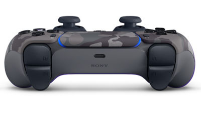 PlayStation 5: ecco la collezione Gray Camouflage per cover, DualSense e  cuffie Pulse 3D